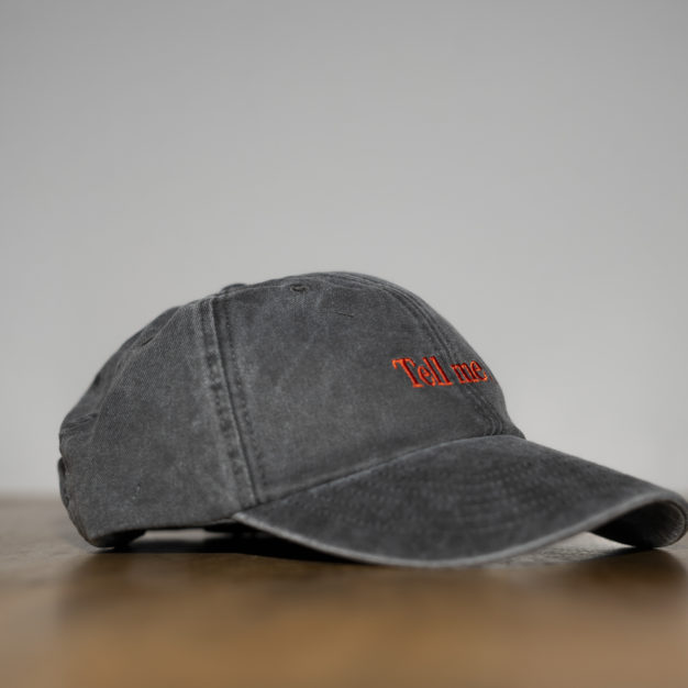 Dad Cap vintage grau mit roter Mottostickerei